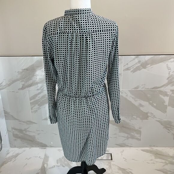 Gap designed y crafted dress. Light Green And Black Talla . Size M - Picture 3 of 10